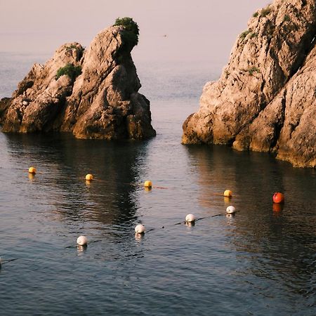 Вилла House On The Sea Amalfi Coast Виетри Экстерьер фото