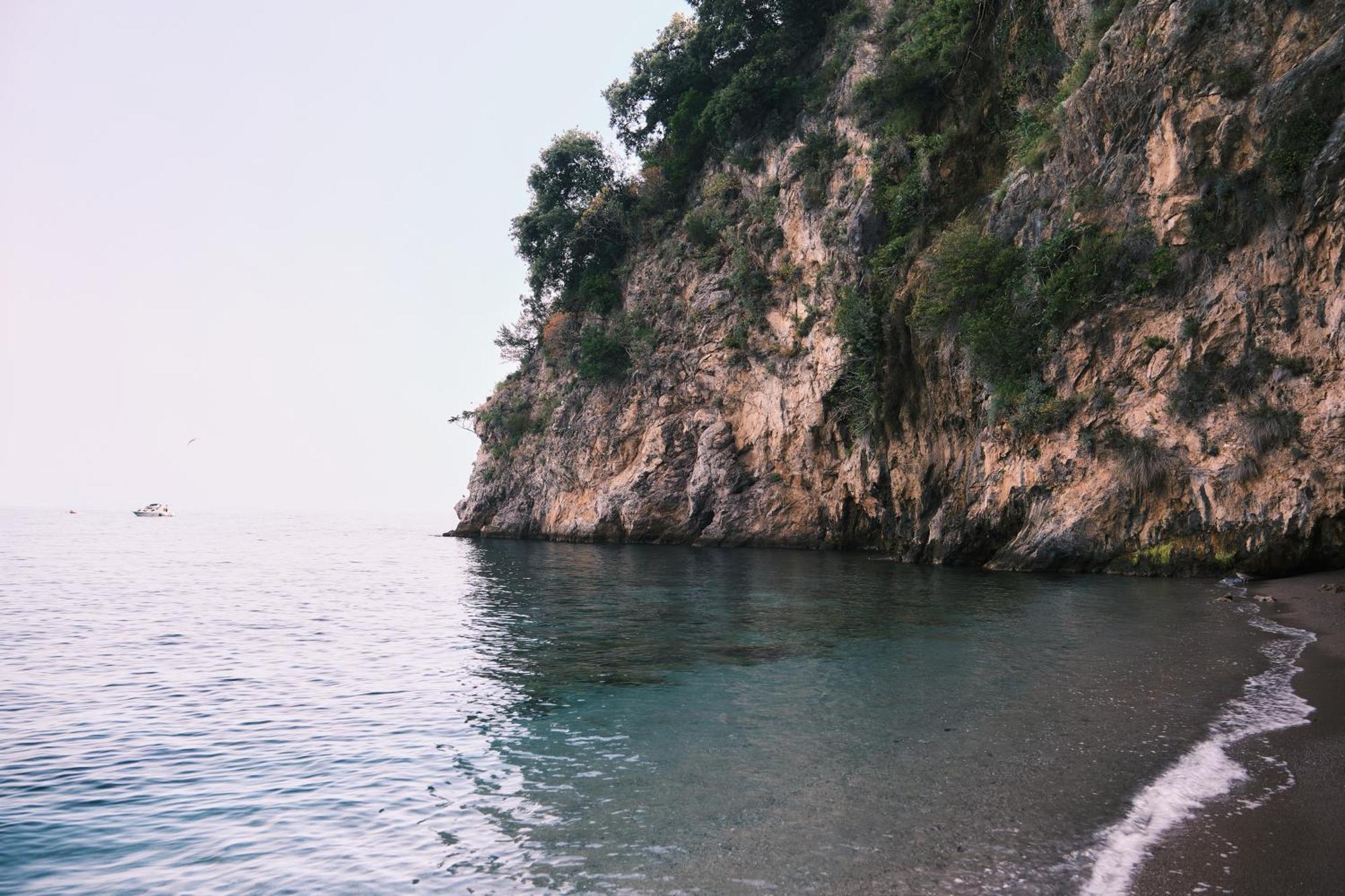 Вилла House On The Sea Amalfi Coast Виетри Экстерьер фото