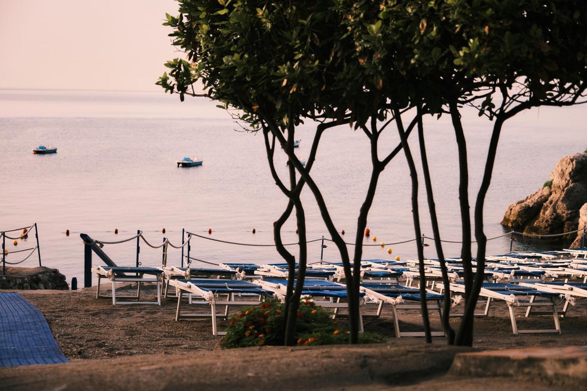 Вилла House On The Sea Amalfi Coast Виетри Экстерьер фото