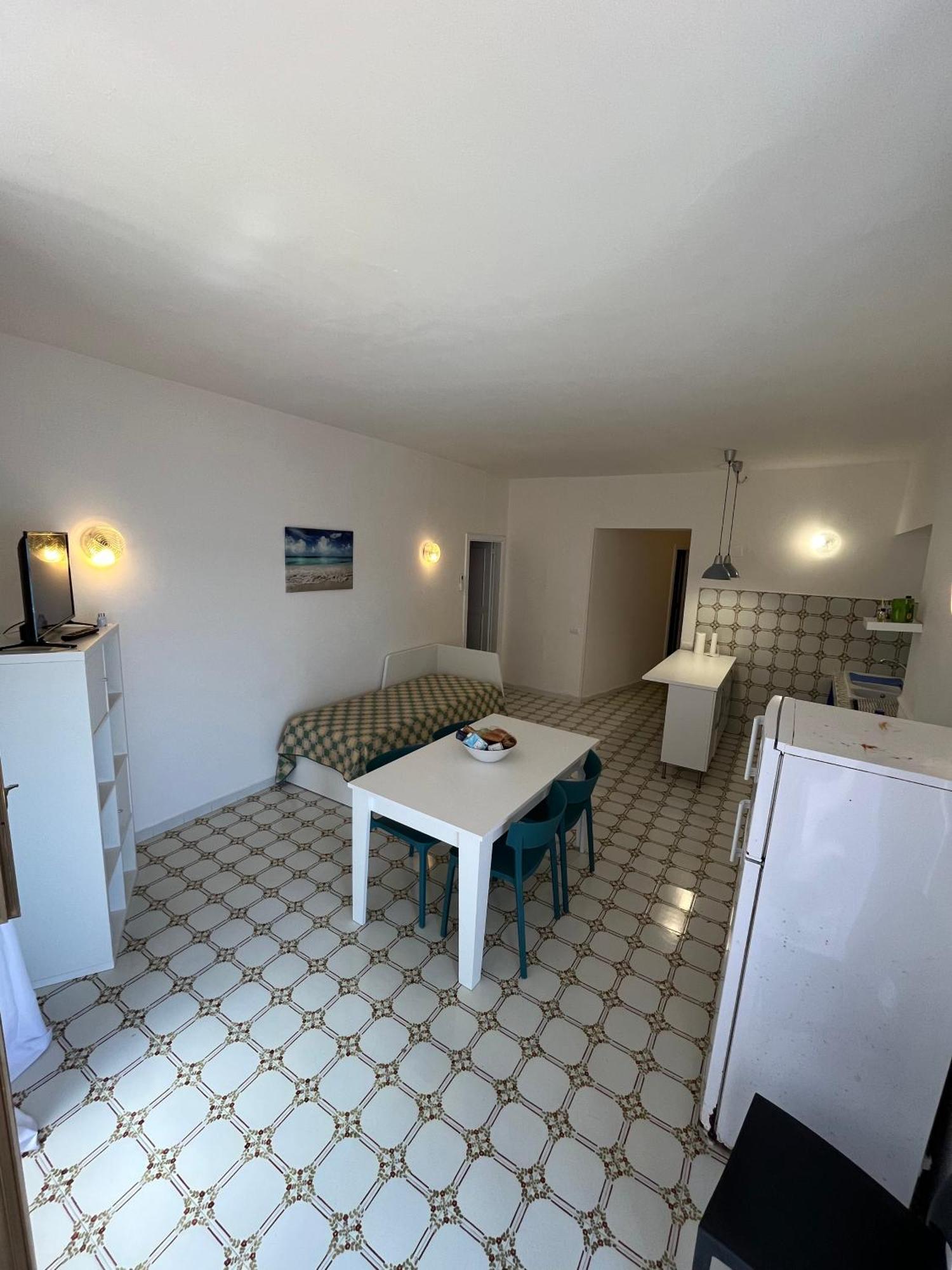Вилла House On The Sea Amalfi Coast Виетри Экстерьер фото